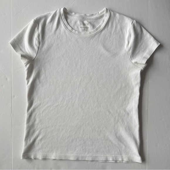 J. Crew Tops - J. Crew Essential Short-Sleeve Crewneck Tee White Size S